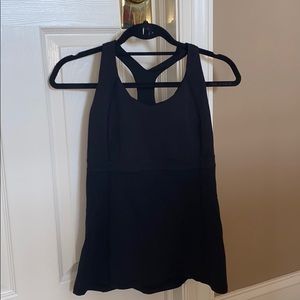 Black lululemon workout top!